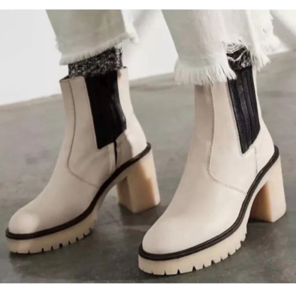 Free People James Chelsea Ankle Boots in White Size 38 $198 MSRP Chunky Leather